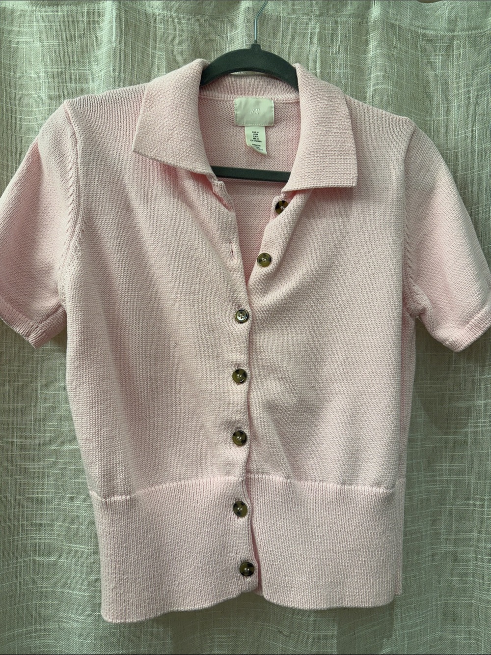 H&M Light Pink Short-Sleeve Button-Down Knit Top